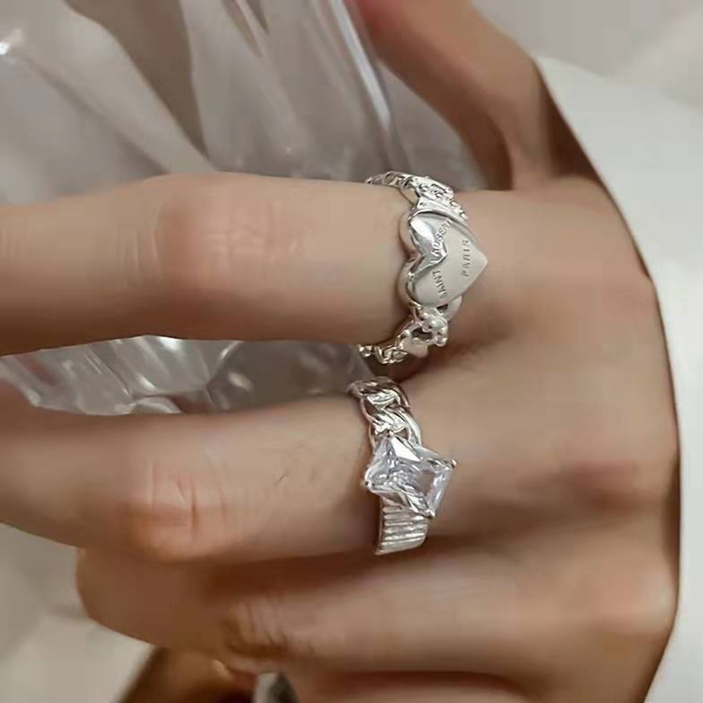 1pc Cincin Berlian Bentuk Hati Persegi Model Terbuka Warna Silver Gaya Korea Untuk Wanita