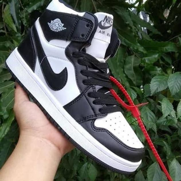 · Trend Nike Air Jordan Retro I Premium Original / Sepatu Gaya / Sneakers Pria