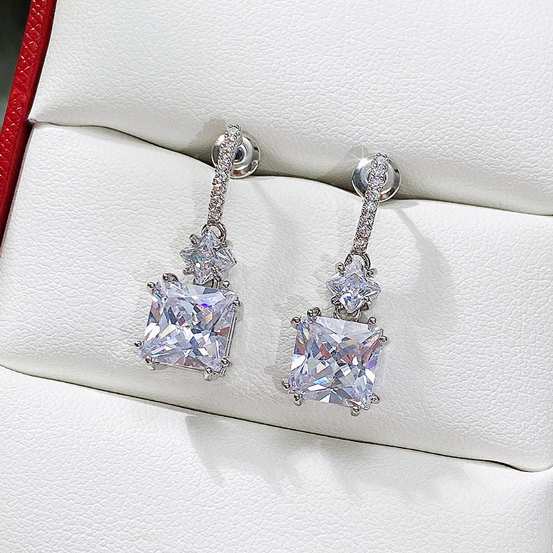 Anting Bentuk Persegi Bahan Cubic Zirconia Untuk Wanita