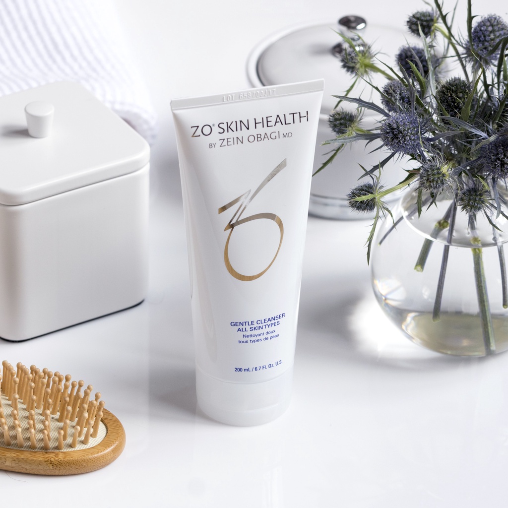 Zein Obagi ZO Gentle Cleanser / exfoliating cleanser / hydrating cleanser