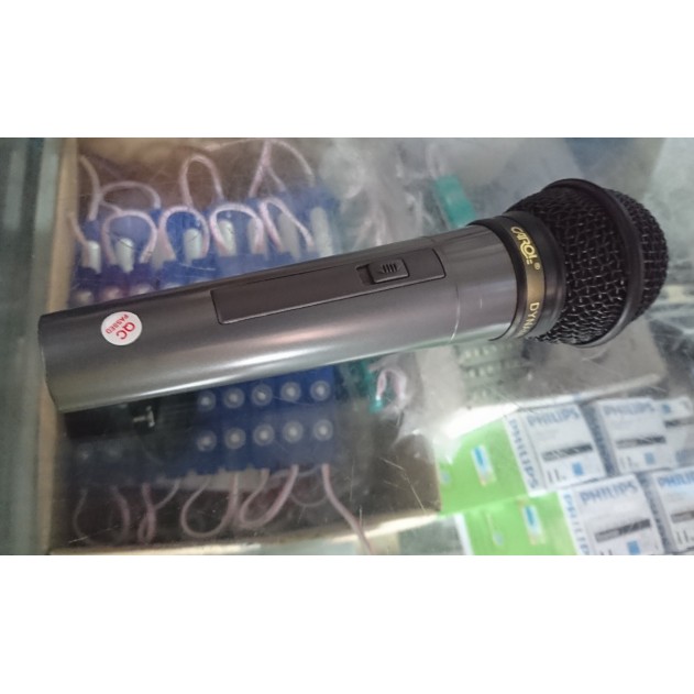 Microphone MIC DYNAMIC Cable KARAOKE PROFESIONAL CAROL ES73K