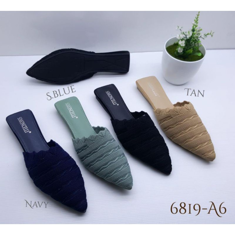 Sandal sepatu Simoncelli