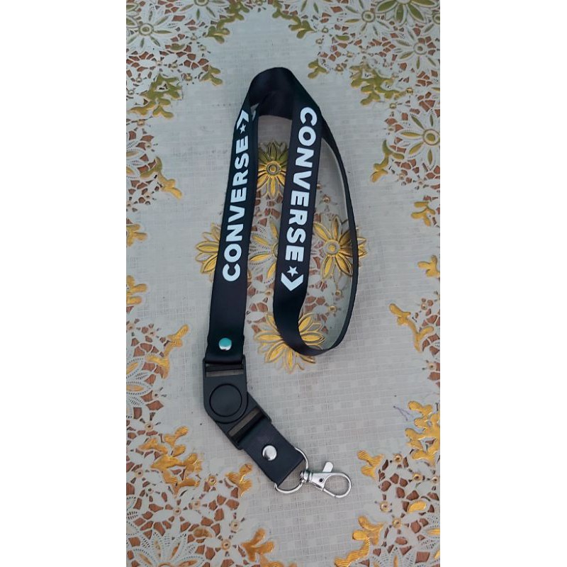 

TALI LANYARD CONVERSE / KALUNG LANYARD CONVERSE / AKSESORIS LANYARD CONVERSE