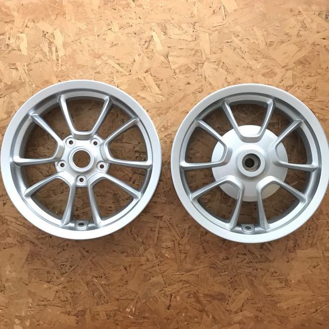 Velg Primavera Yatch 50 Anniversary Ring 12 For Vespa Matic