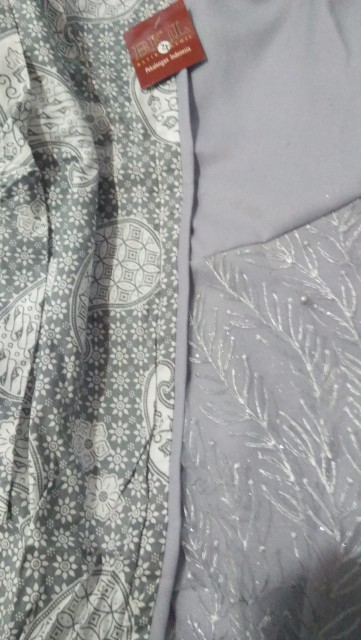 Atasan Batik Wanita Blouse Modern