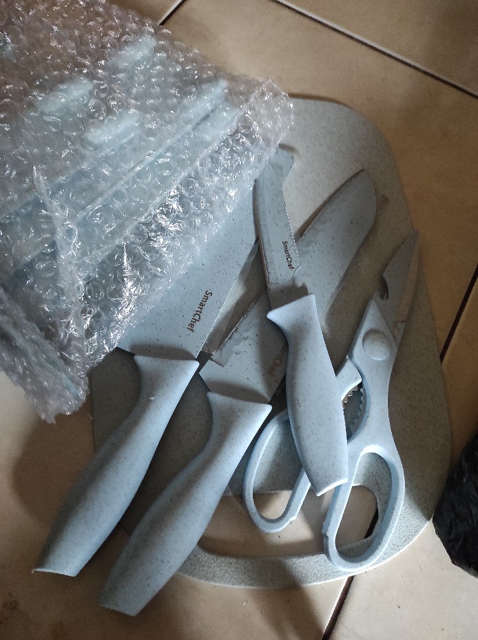 Anqi Shop   Pisau Baru  + Talenan Masak Set 7in1 Bahan Keramik Best Quality / Vs-1804