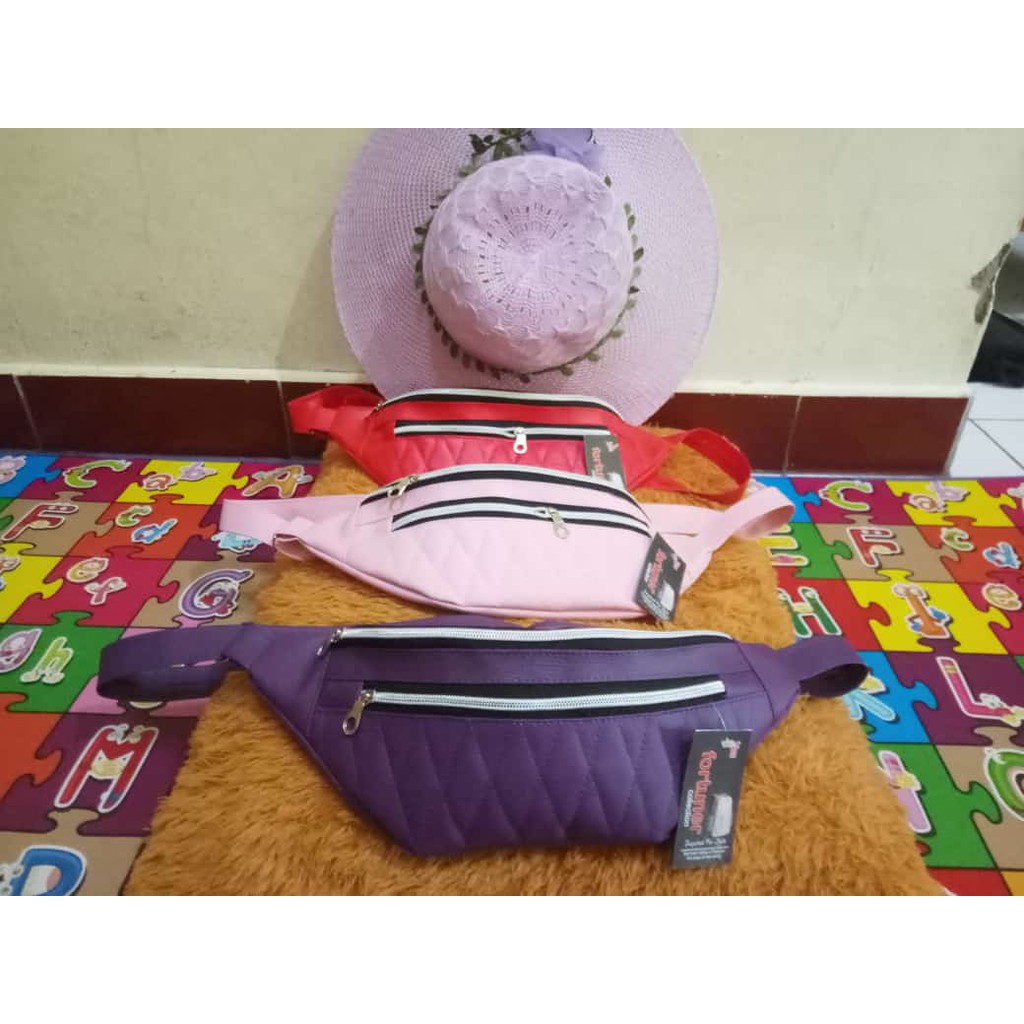 Tas Selempang Wanita Waterproof / Tas Slempang Wanita / Tas Waistbag Wanita / Weistbag Cewek Trendy