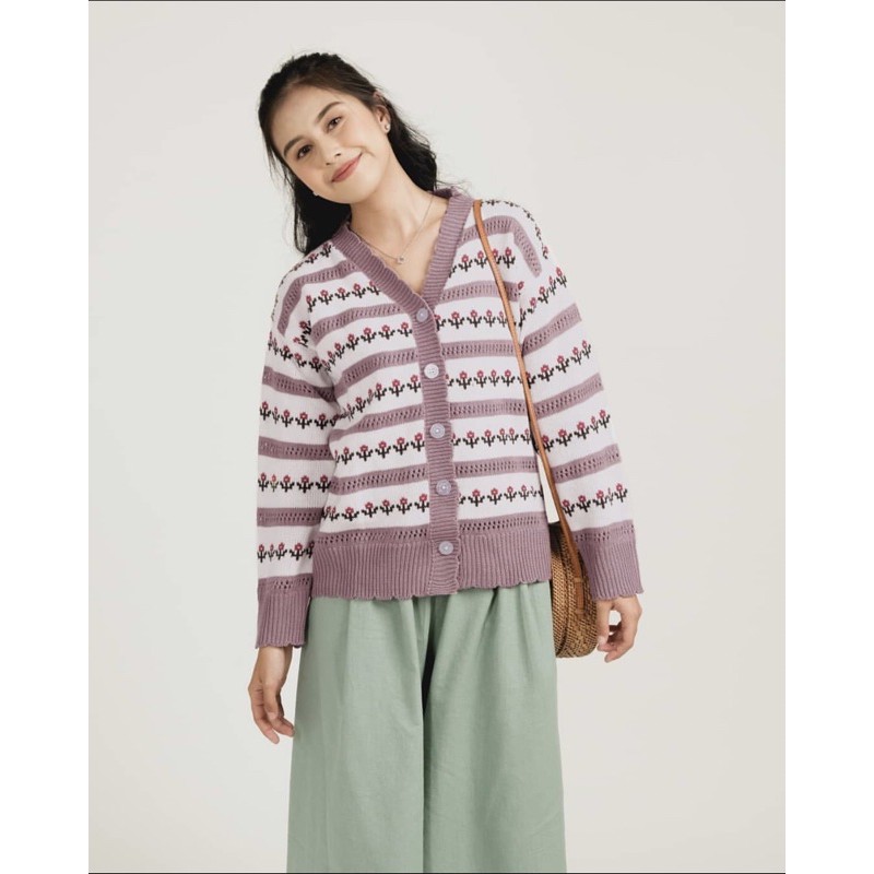 fawnisha knitted cardi