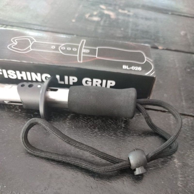 MANCING LIP GRIP FUKUSHIMA BL-026 STENLIS STEEL