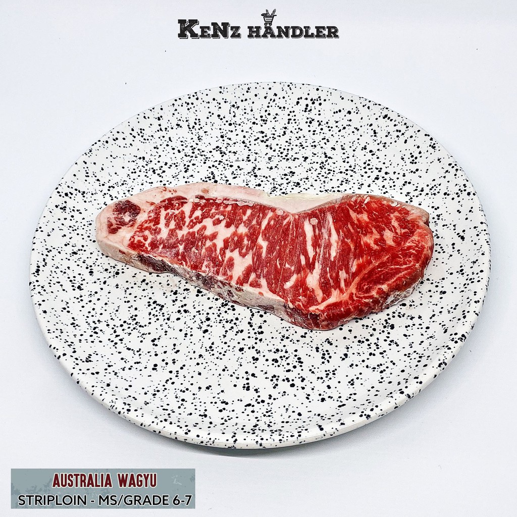 

AUS WAGYU STRIPLOIN GRADE MS 6-7 +/- 200gr. at KeNz Händler Grab / Gojek DELIVERY Only