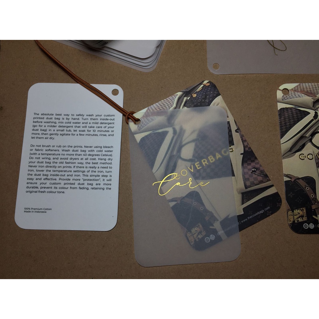 

Hangtag Premium 1 set hangtag kertas & transparan kalkir logo hot print foil gold metallic