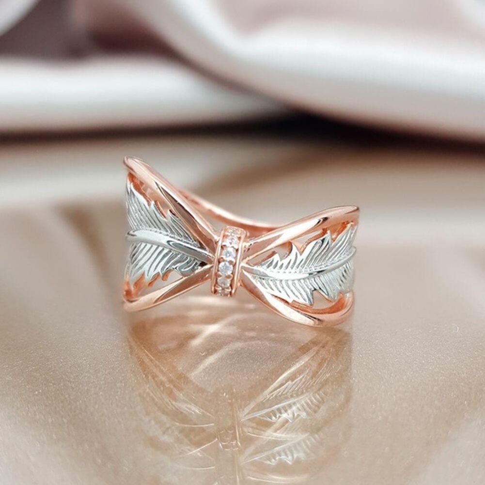 Hu Hu Hu Hu Hu Alat Bantu Pasang Kacamata♡ Cincin Desain Bulu Hollow Hias Berlian Imitasi Warna Ganda Untuk Wanita