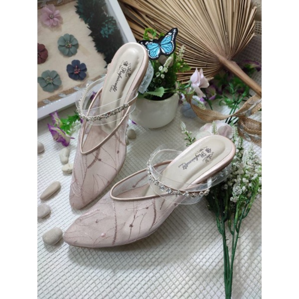 sepatu alwa tali belakang wrna rosegold 3cm kaca