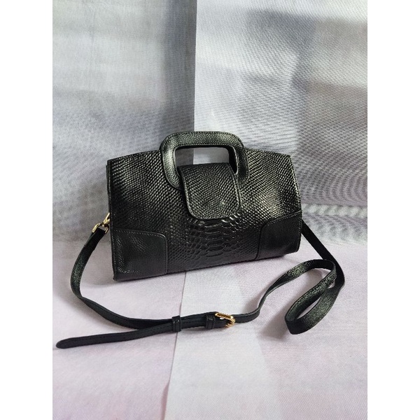 Preloved Handbag/ Sling bag /tas pesta/ Tas Kerja Croco kulit Hitam