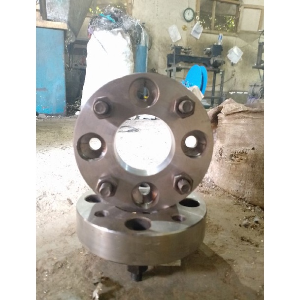Adaptor velg Pcd 4x114 ke 4x100 ,,Avanza,,kijang ,phanter,,futuraTebal 1,5cm-3cm