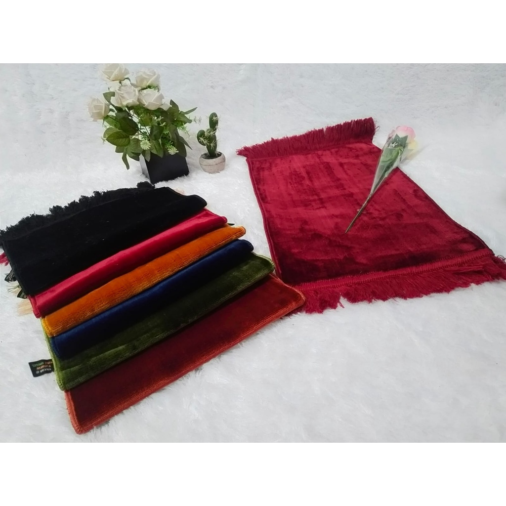 Sajadah Muka/Sajadah Mini YAKAR Polos Warna/Premium/Oleh-Oleh Haij&amp; umroh