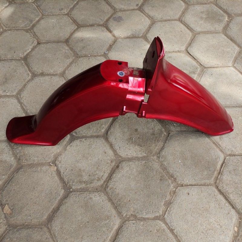 slebor depan suzuki RC 100 RC bravo warna merah marun