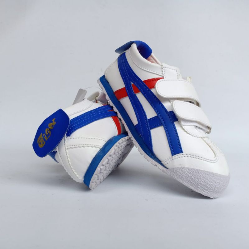 ASICSs Kids Velcro 31-35