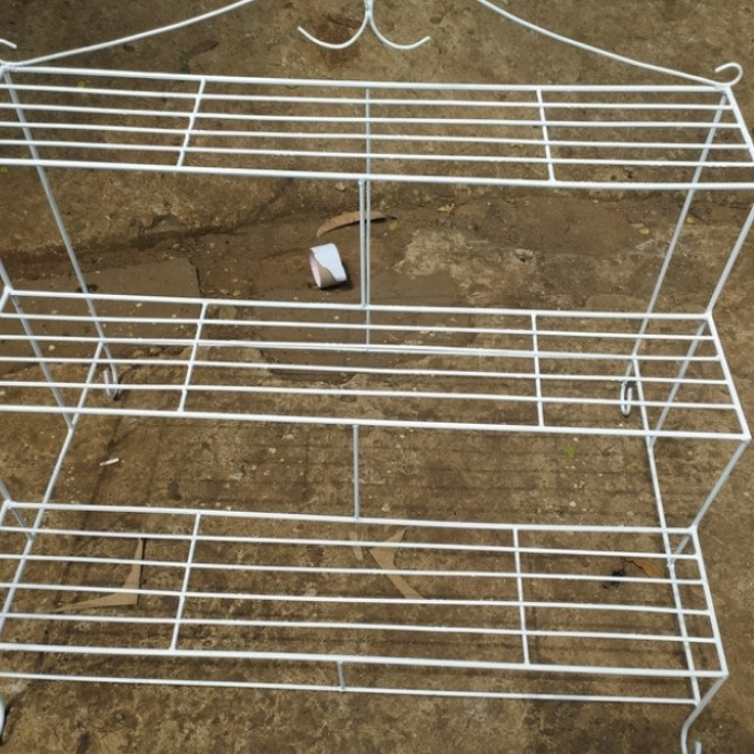 Rak besi pot bunga 3 susun