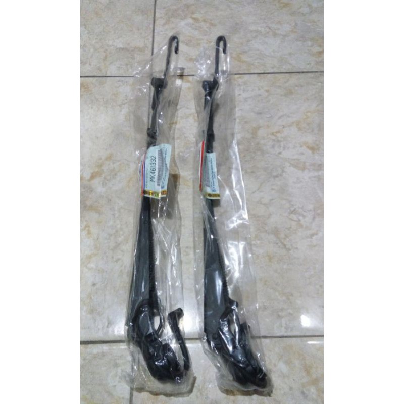 stang wiper canter/ wiper arm canter turbo ps125 ps110 set