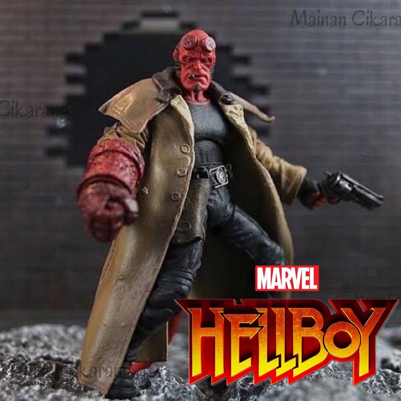 ACTION FIGURE HELLBOY MEZCO ORIGINAL SERIES 1 MAINAN CIKARANG