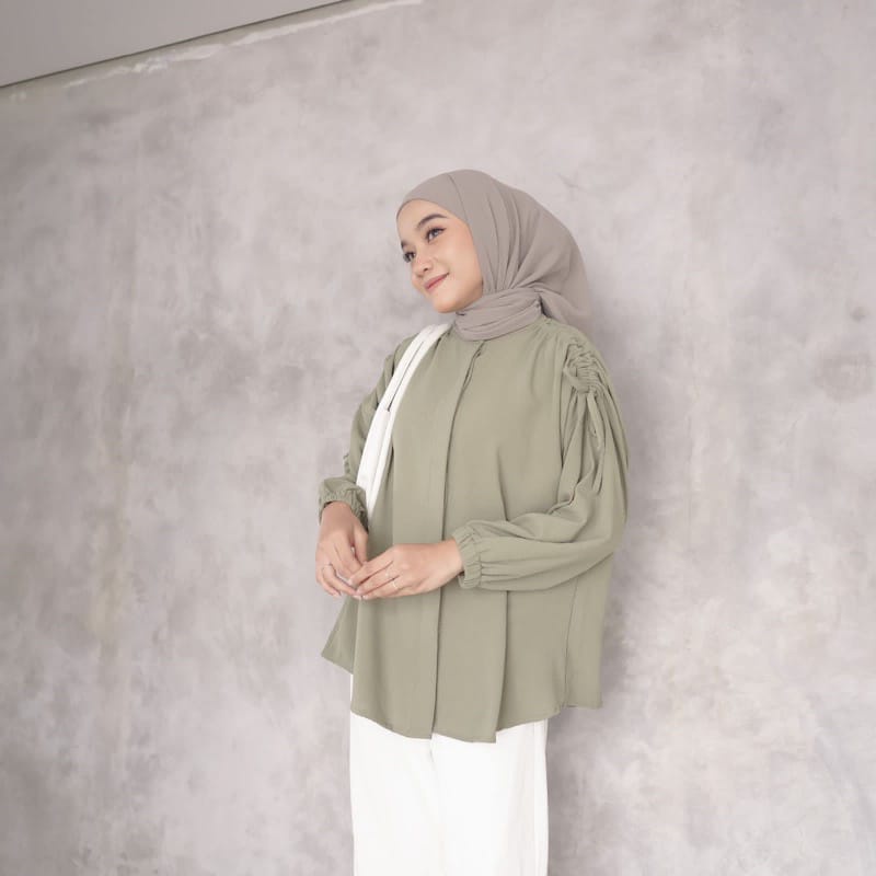 Blouse Wanita Crinkle Airflow SANI Atasan Serut Pundak Kerah Shanghai Kanan Kiri Full Kancing Depan L XL LD 120 Oversize OOTD Remaja Dewasa 2022