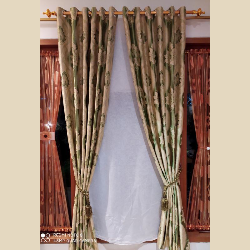 Tirai Gorden Jendela Blackout Minimalis Motif Batik Abstrak