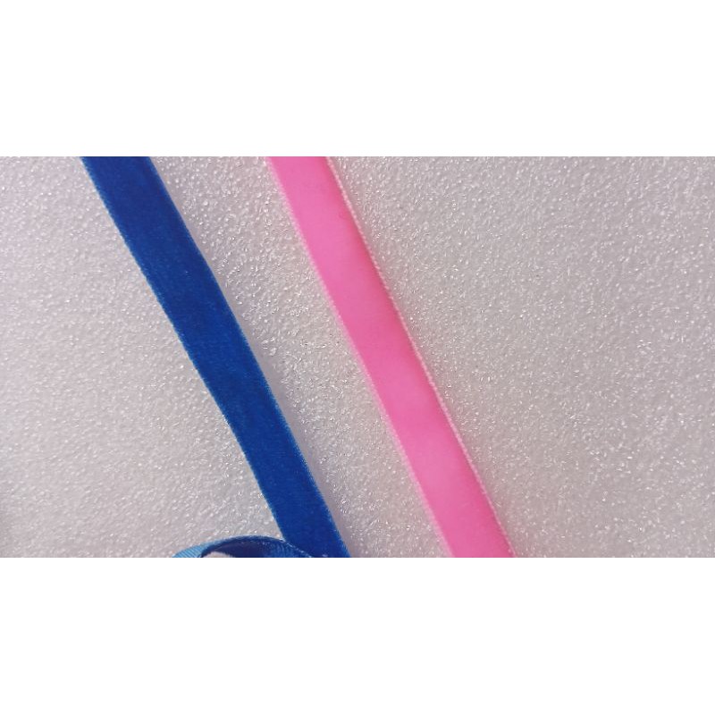 

PITA BLUDRU 1 CM-HARGA PER 4 YARD