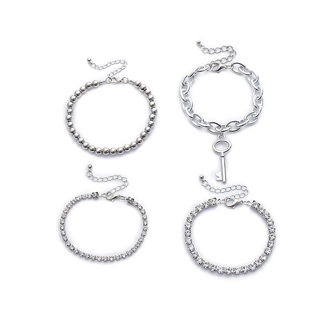 LRC Gelang Tangan Fashion Claw Chain Drill Handmade Key Round Bead Alloy Bracelet Set K43493