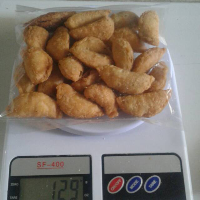 

Pastel isi abon udang gurih manis(120gr)