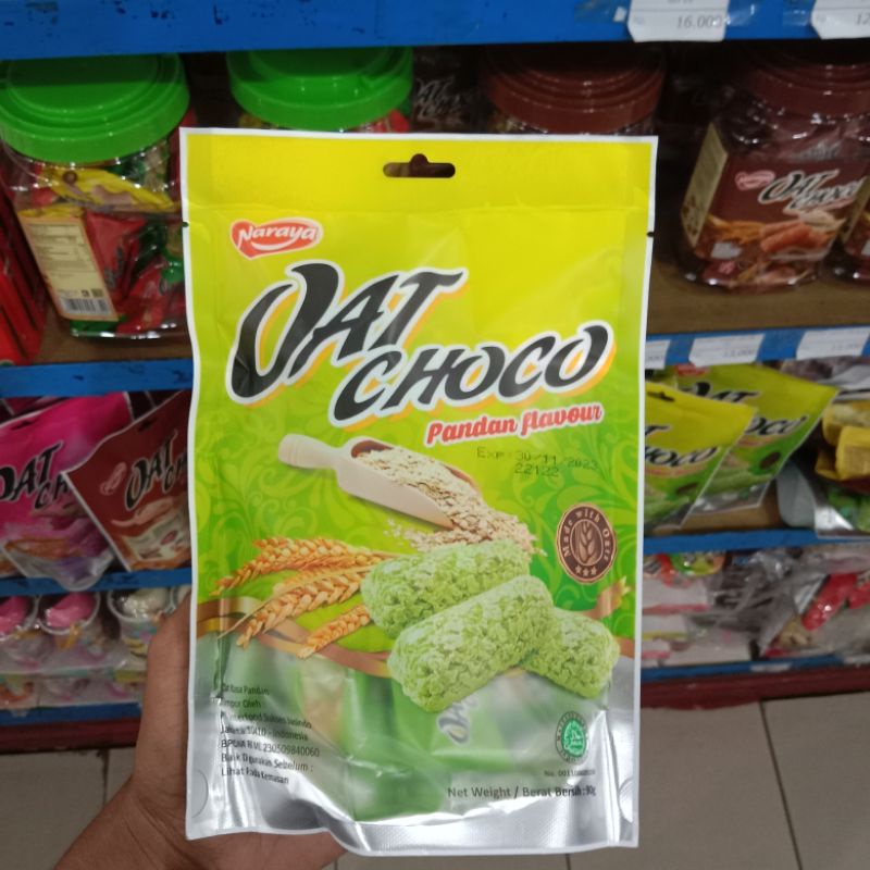 

Yummer l Snack camilan Naraya OAT Choco Pandan Flavour