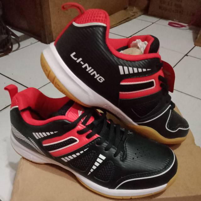 SEPATU BADMINTON LI Ning