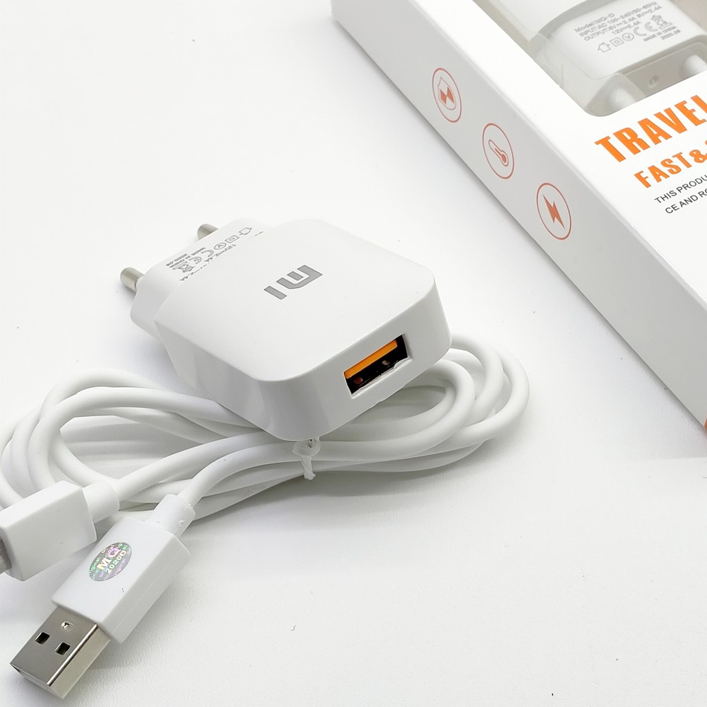 TRAVEL CHARGER Branded 2,4 A + Kabel micro