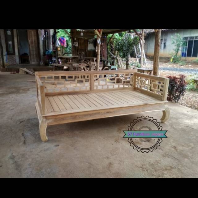 Kursi bangku ruang tamu/ teras kayu jati ukuran 200x100cm - Bale bale pajangan model simpel