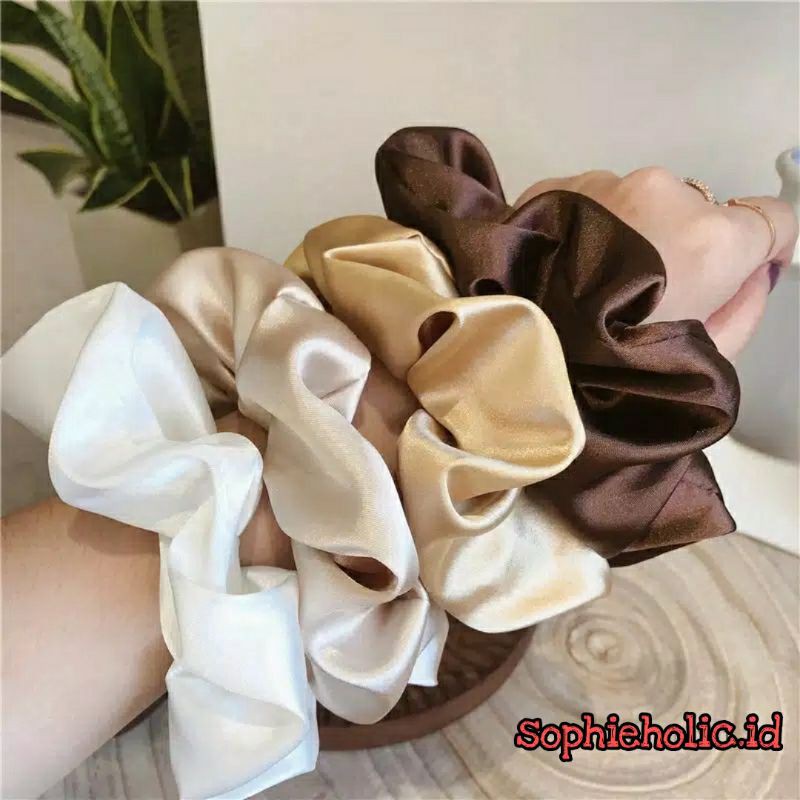 COD Korea Scrunchies ,satin grade B