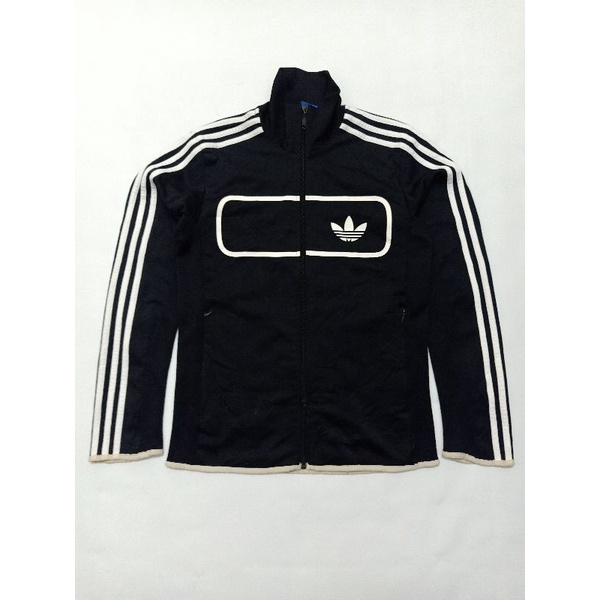 Tracktop ADIDAS trefoil bekas