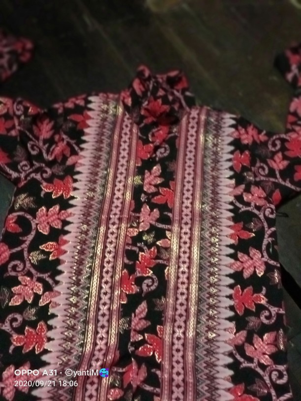 Couple Kaca Mermaid Couple Gamis Batik Duyung Mermaid Kaca Tile Couple Duyung Batik Kaca