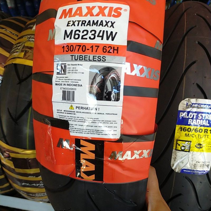 maxxis 130/70-17