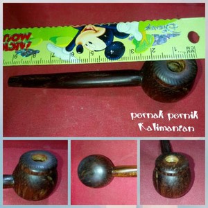 Pipa Rokok kayu Gaharu ( 011 )