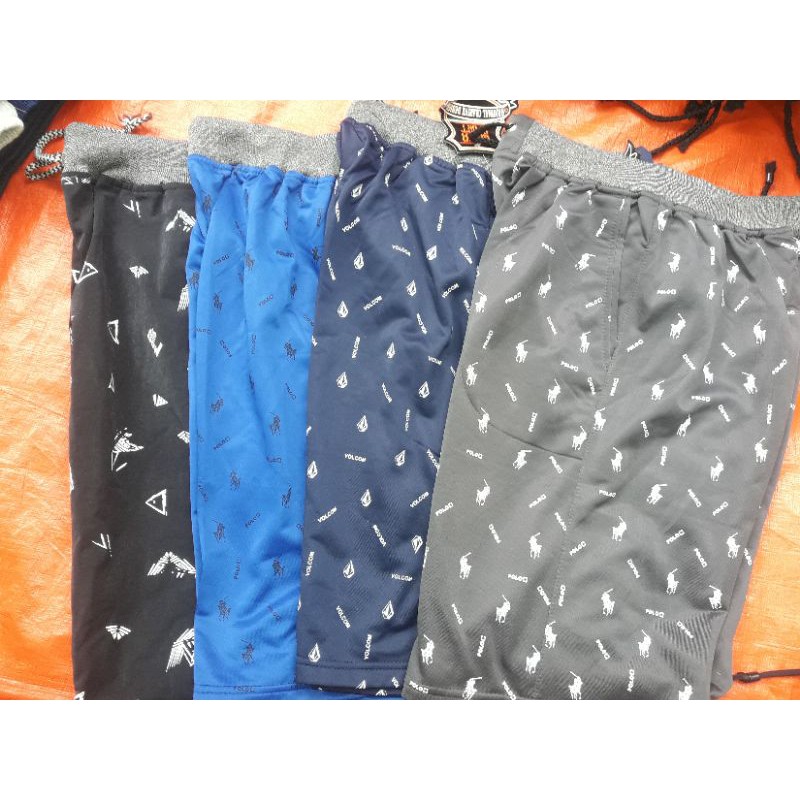 celana pendek santai volcom kw