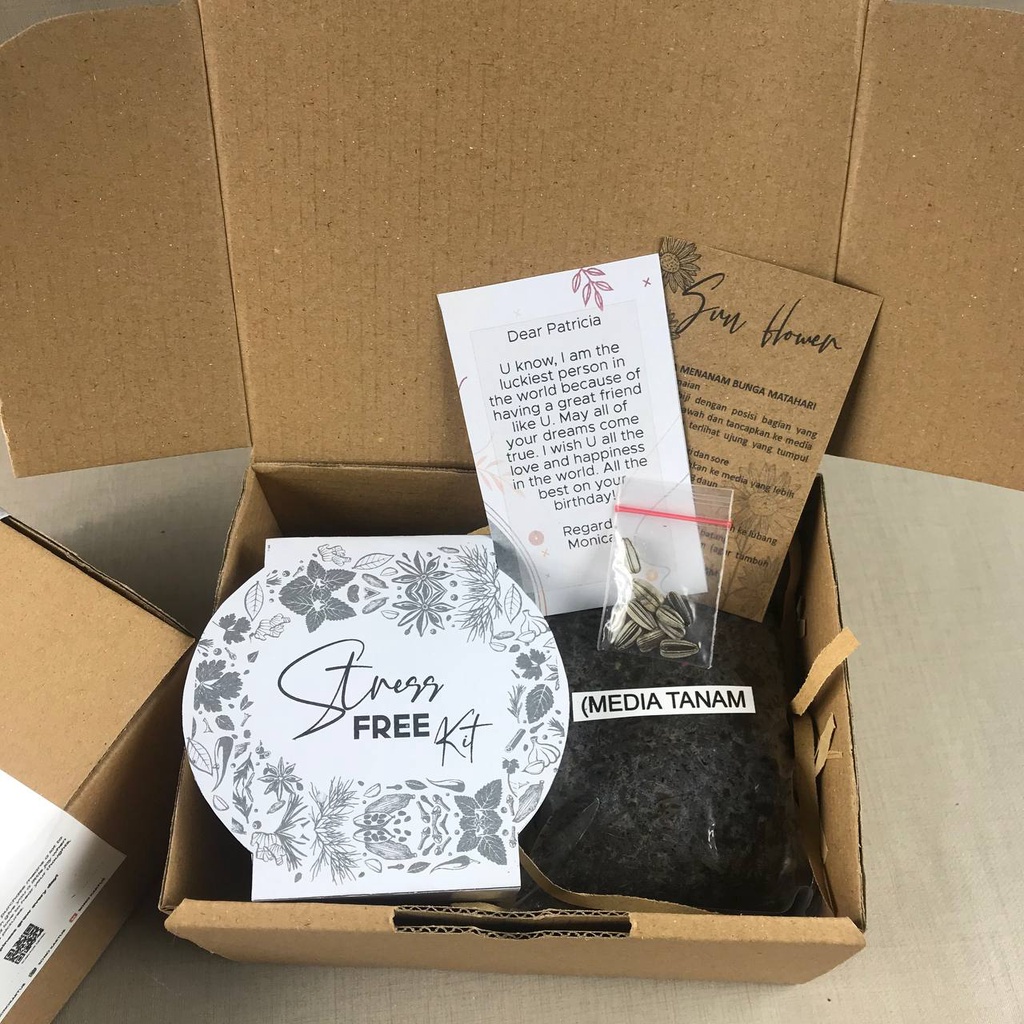 Hampers Grow Kit | Planting Kit | Hampers Gift |  Birthday | Hampers Lebaran | Wedding Souvenir | Christmas Hampers | Valentine Gift