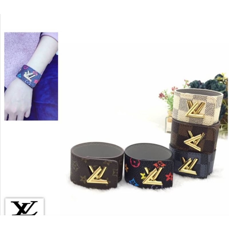 Gelang Kulit Branded Band Motif elv. Premium Quality Gelang tangan Kulit Fashion import branded band  8663