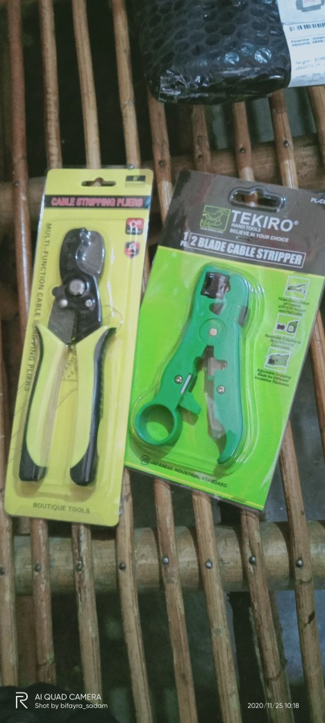 Tang Kupas Kabel Tekiro 2 Blade Cable Stripper Pisau Cutter Kabel Pengupas Kabel