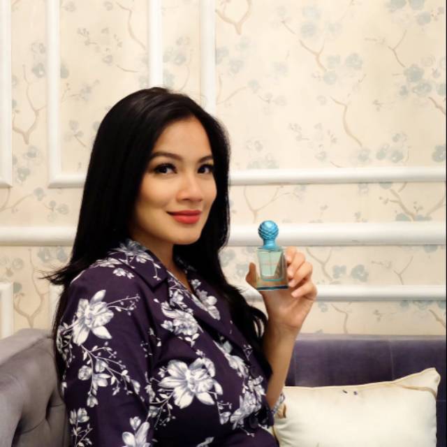 Amazing Paradise Eue de Parfum by Oriflame