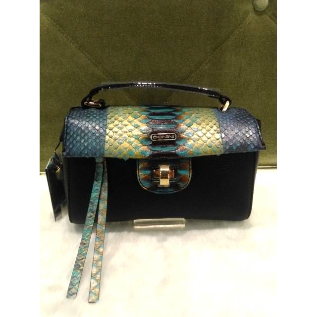 Donini vigo phyton black blue (Ready)
