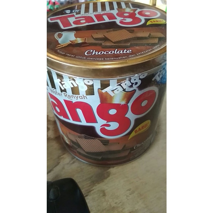 

Tango Wafer Cokelat 300 g