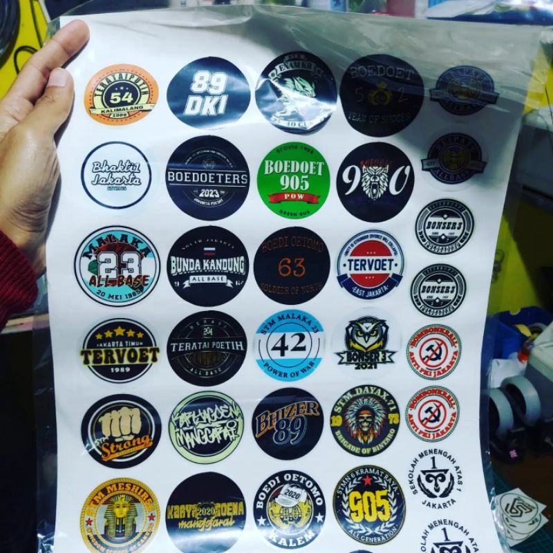 

Sticker Printing Print And Cut Kiss Cut 1 Lembar A3 bisa isi Banyak bisa macam macam desain harga murah berkualitas