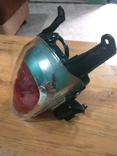 LAMPU STOP. REM KOMPLIT HONDA SCOOPY FI LED ESP NEW 2017 ORIGINAL