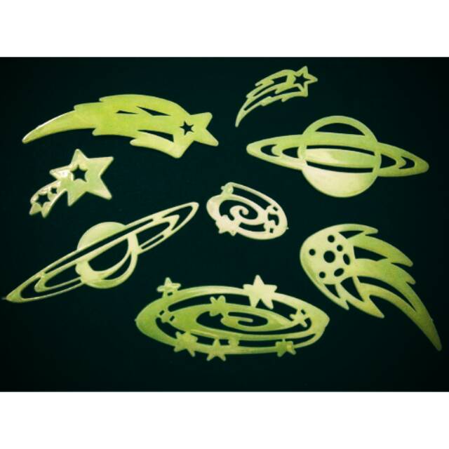 Sticker Fosfor Fluorescent Stiker Glow In The Dark Planet Antariksa Galaxy Bumi Mainan Anak