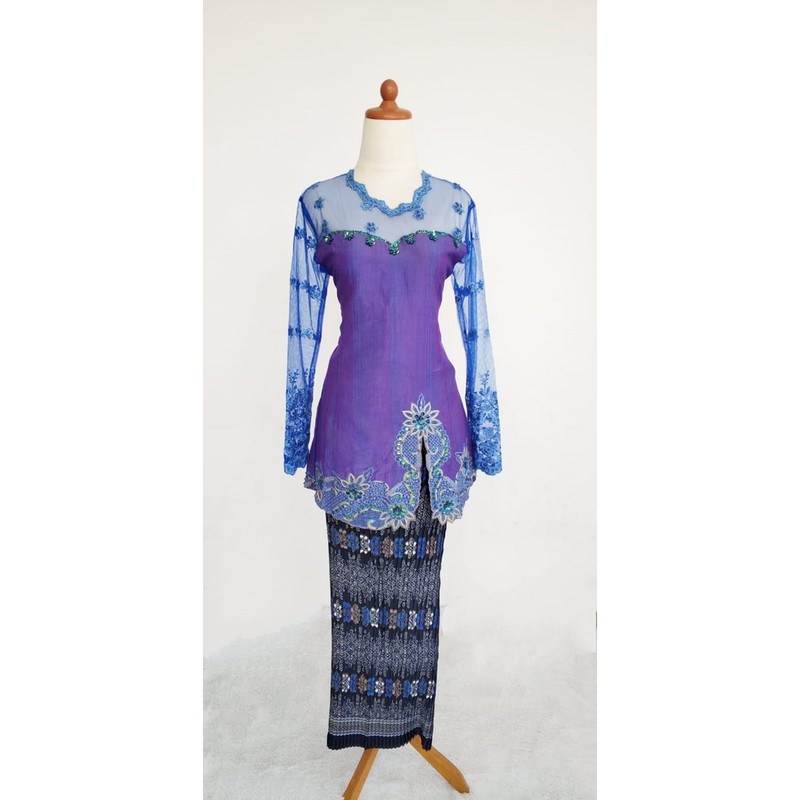 Kebaya Modern cantik/ Kebaya Tille/Kebaya Wisuda